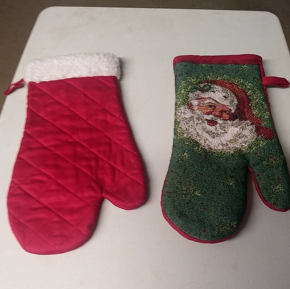 Lot of 2 Fabulous Home 12" Santa Oven Mitt & 13" Snow Trim Mitt